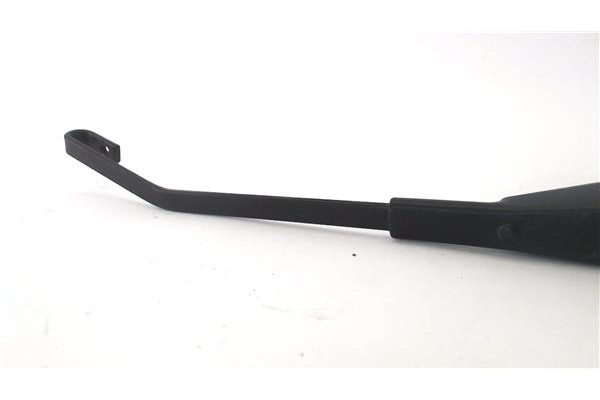 Recambio de brazo limpiaparabrisas trasero para opel combo furgón/ranchera familiar 1.7 di 16v referencia OEM IAM 09225630  