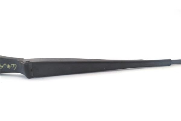 Recambio de brazo limpiaparabrisas delantero derecho para jeep cherokee (kj) 2.5 crd básico referencia OEM IAM 80000218 3AS12U 