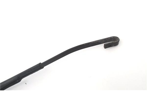 Recambio de brazo limpiaparabrisas delantero derecho para jeep cherokee (kj) 2.5 crd básico referencia OEM IAM 80000218 3AS12U 