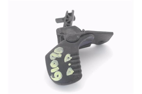 Recambio de maneta exterior delantero derecha para renault twingo i (c06) 1.2 (c066/67/68) referencia OEM IAM 7700822425  