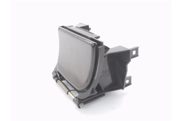 Recambio de cenicero para nissan maxima qx (a32) 2.0 referencia OEM IAM K6662240U00  