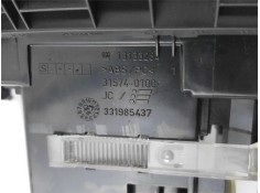 Recambio de embellecedor consola central para opel astra h gtc 1.9 cdti referencia OEM IAM 331985437  