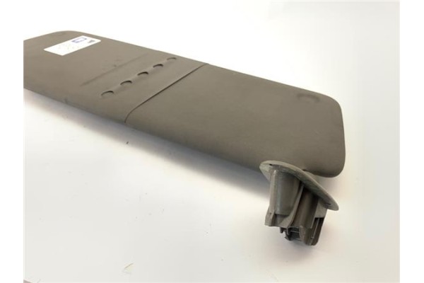 Recambio de parasol izquierdo para renault master iii combi 2.3 l2h2 3,5t referencia OEM IAM 964017106R 964018203R 