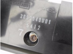 Recambio de embellecedor consola central para nissan maxima qx (a32) 2.0 referencia OEM IAM 6826044U1U 2852540U01 