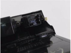 Recambio de rejilla entrada de aire para nissan maxima qx (a32) 2.0 referencia OEM IAM 6875040U00 6875044U00 