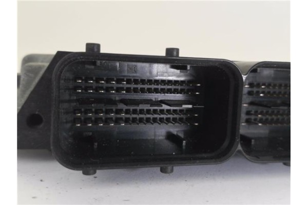 Recambio de centralita para seat leon (1p1) 1.9 tdi referencia OEM IAM 03G906016AK 281011884 