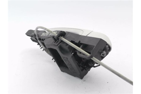 Recambio de maneta exterior delantero derecha para bmw serie 1 berlina 5p (f20) 2.0 116d referencia OEM IAM 51217297750 51217242