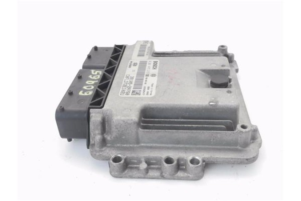 Recambio de centralita para hyundai i30 (fd) 1.6 crdi referencia OEM IAM 391052A760 281015213 