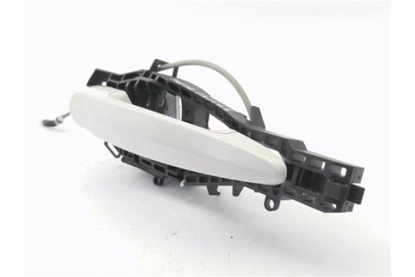 Recambio de maneta exterior delantero derecha para bmw serie 1 berlina 5p (f20) 2.0 116d referencia OEM IAM 51217297750 51217242