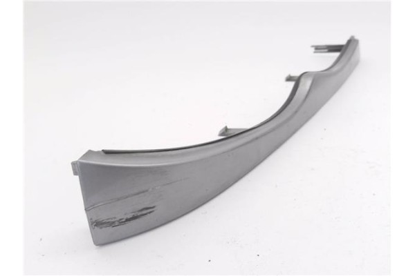 Recambio de cerquillo faro para bmw serie 3 compacto (e46) 2.0 318ti referencia OEM IAM 51137030554 11460913 