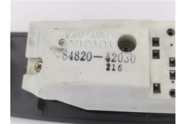 Recambio de mando elevalunas delantero izquierdo para toyota rav 4 i (sxa1_) 2.0 16v referencia OEM IAM 8482042030  