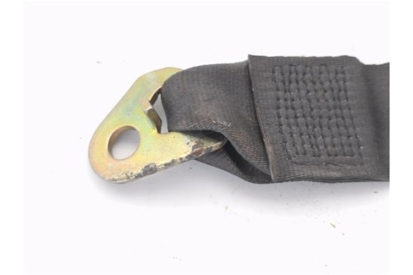 Recambio de anclaje cinturon trasero derecho para suzuki vitara (se/sf/et) 1.9 td largo lujo referencia OEM IAM 06R323099  
