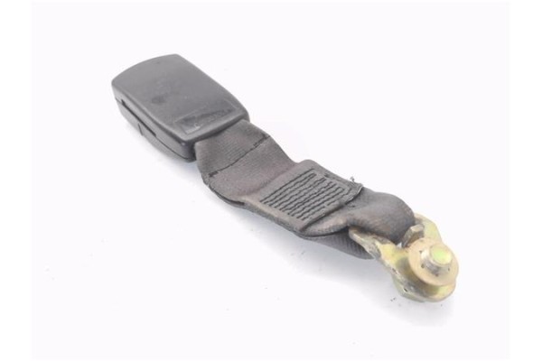 Recambio de anclaje cinturon trasero izquierdo para suzuki vitara (se/sf/et) 1.9 td largo lujo referencia OEM IAM 06R323099  