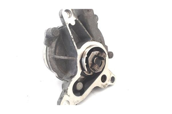 Recambio de depresor freno para renault master iii combi 2.3 l2h2 3,5t referencia OEM IAM 8201163444 211014 