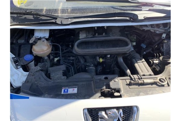 Recambio de frente delantero para peugeot expert furgón 2.0 furgón l1h1 referencia OEM IAM 7104CC  