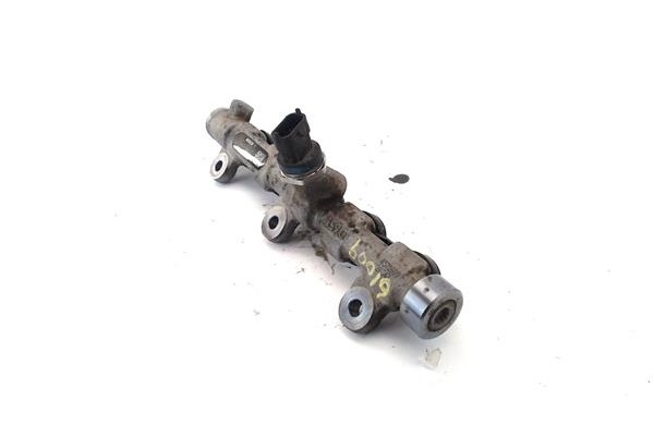 Recambio de rampa inyectores para renault master iii combi 2.3 l2h2 3,5t referencia OEM IAM 0445214258 175215697R 