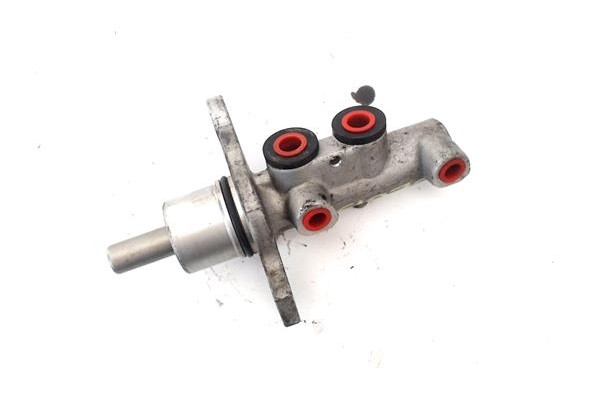 Recambio de bomba freno para fiat croma (194) 1.9 d multijet referencia OEM IAM 77363619  