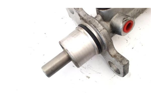 Recambio de bomba freno para fiat croma (194) 1.9 d multijet referencia OEM IAM 77363619  