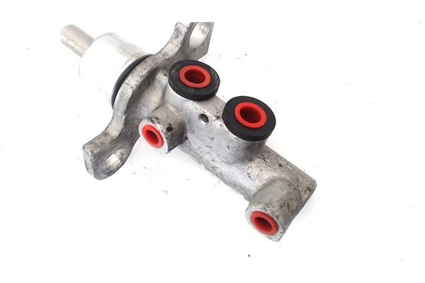 Recambio de bomba freno para fiat croma (194) 1.9 d multijet referencia OEM IAM 77363619  