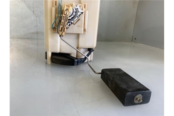 Recambio de bomba combustible para volkswagen golf iv berlina (1j1) 1.9 tdi referencia OEM IAM 1J0919183B  