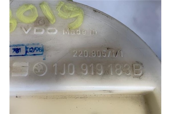 Recambio de bomba combustible para volkswagen golf iv berlina (1j1) 1.9 tdi referencia OEM IAM 1J0919183B  