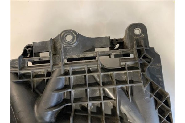 Recambio de soporte bateria para seat ibiza berlina (6j5) 1.9 tdi referencia OEM IAM 6Q0915331D  