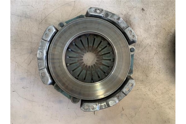 Recambio de kit embrague completo para suzuki vitara (se/sf/et) 2.0 v6 largo superlujo referencia OEM IAM TYC560  