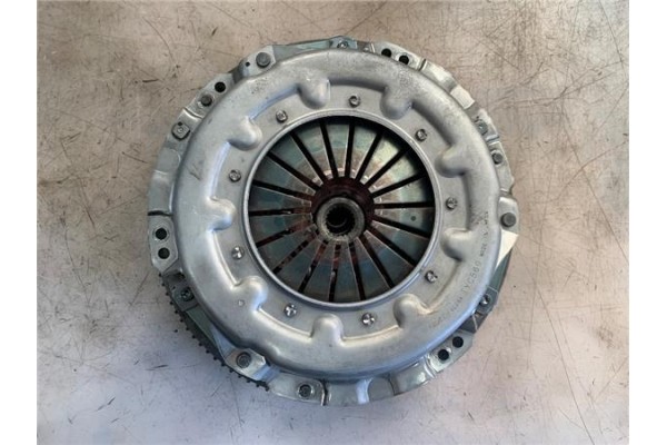 Recambio de kit embrague completo para suzuki vitara (se/sf/et) 2.0 v6 largo superlujo referencia OEM IAM TYC560  