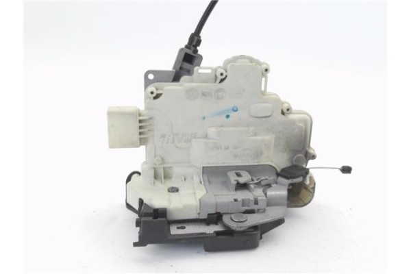 Recambio de cierre electromagnetico delantero izquierdo para seat leon (1p1) 1.9 tdi referencia OEM IAM 1P1837015  