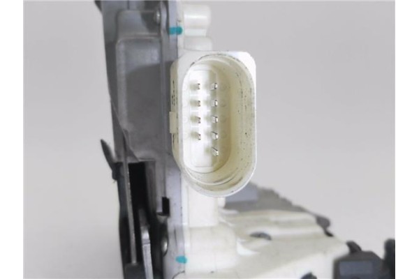 Recambio de cierre electromagnetico delantero izquierdo para seat leon (1p1) 1.9 tdi referencia OEM IAM 1P1837015  