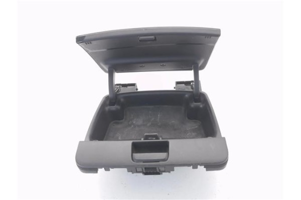Recambio de portaobjetos consola central para hyundai i30 (fd) 1.6 crdi referencia OEM IAM 847702L000  