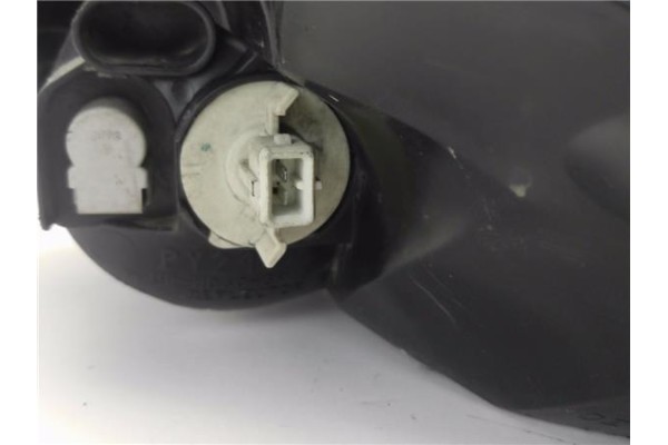 Recambio de faro delantero dcho para toyota aygo (kgb/wnb) 1.0 básico referencia OEM IAM 811100H070 89092755 
