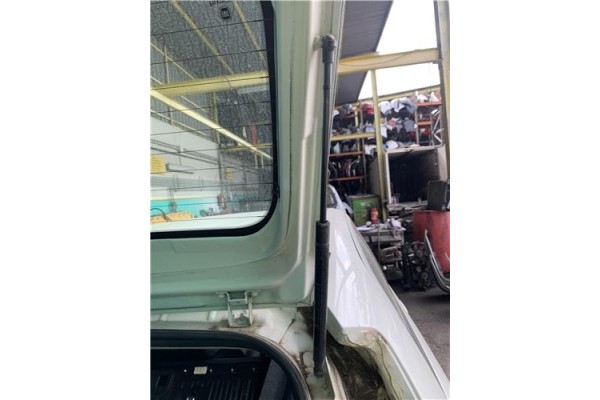 Recambio de amortiguador porton para fiat punto / grande punto (199) 1.4 referencia OEM IAM 51778432  