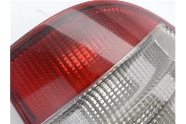 Recambio de piloto trasero derecho para mercedes-benz clase m (bm 163) 2.3 230 (163.136) referencia OEM IAM A1638200264  