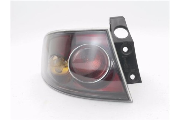 Recambio de piloto trasero izquierdo para seat ibiza (6l1) 1.4 16v referencia OEM IAM 6L6945095C 6L6945095D 