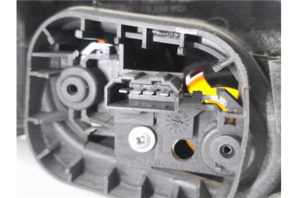 Recambio de piloto trasero izquierdo para seat ibiza (6l1) 1.4 16v referencia OEM IAM 6L6945095C 6L6945095D 