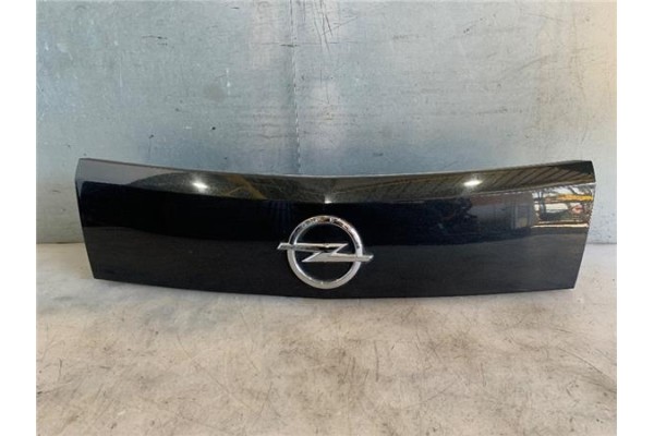 Recambio de moldura porton trasero para opel antara 2.2 selective referencia OEM IAM 96661344  