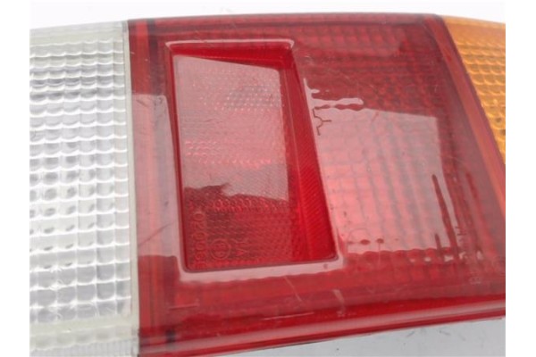 Recambio de piloto trasero izquierdo para nissan vanette (c220) 2.0 vanette bus slx diesel referencia OEM IAM 67732740  