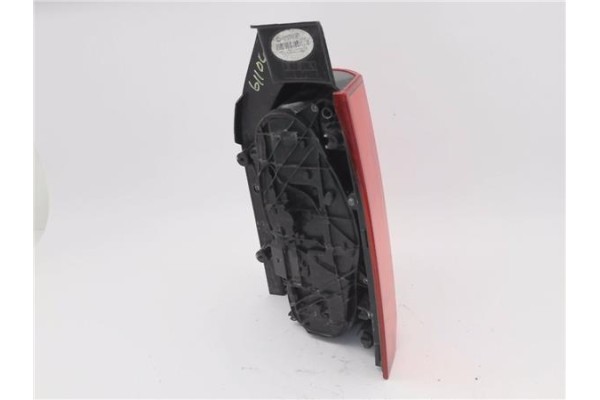 Recambio de piloto trasero izquierdo para volkswagen t6 transporter furgón/combi (sg) 2.0 kombi 4motion referencia OEM IAM 7E094