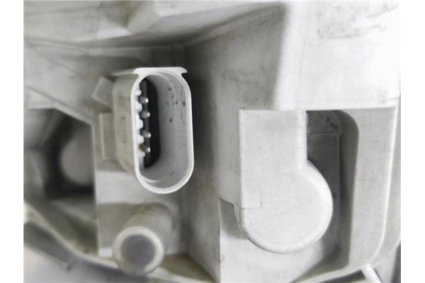 Recambio de piloto trasero izquierdo para audi a4 avant (8e) 1.9 tdi referencia OEM IAM 8E9945095C  