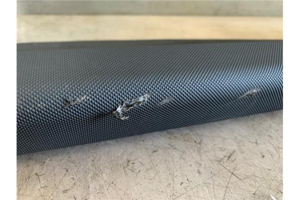 Recambio de bandeja trasero para volkswagen t6 transporter furgón/combi (sg) 2.0 kombi 4motion referencia OEM IAM 7E5867773A  