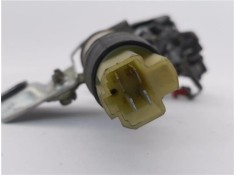 Recambio de cierre electromagnetico delantero derecho para suzuki vitara (se/sf/et) 1.6 (et) referencia OEM IAM 8327061A00  