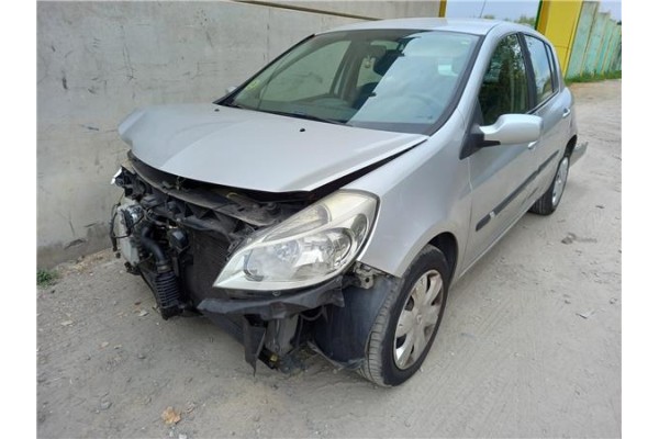 renault clio iii (2005) del año 
