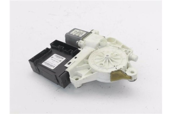 Recambio de motor elevalunas delantero derecho para volkswagen golf v plus (5m1) 2.0 tdi 16v referencia OEM IAM 5M1837402G 1K095