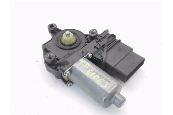 Recambio de motor elevalunas trasero derecho para volkswagen golf v plus (5m1) 2.0 tdi 16v referencia OEM IAM 5M0839402C 1K09597
