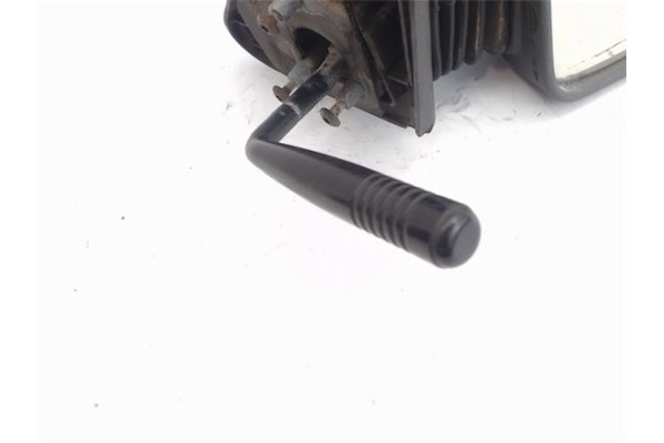 Recambio de retrovisor izquierdo para peugeot 205 berlina referencia OEM IAM   