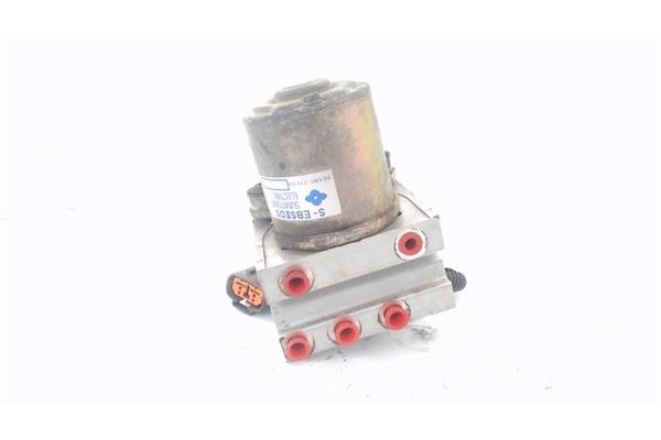 Recambio de nucleo abs para suzuki vitara (se/sf/et) 2.0 v6 largo superlujo referencia OEM IAM 5610077E00  