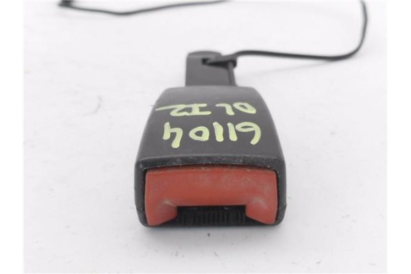 Recambio de anclaje cinturon delantero izquierdo para volkswagen t6 transporter furgón/combi (sg) 2.0 kombi 4motion referencia O