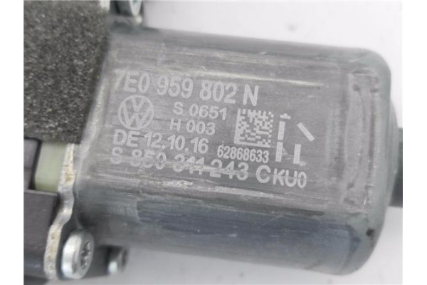 Recambio de motor elevalunas delantero derecho para volkswagen t6 transporter furgón/combi (sg) 2.0 kombi 4motion referencia OEM