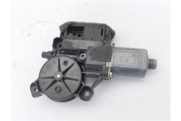 Recambio de motor elevalunas delantero derecho para volkswagen t6 transporter furgón/combi (sg) 2.0 kombi 4motion referencia OEM